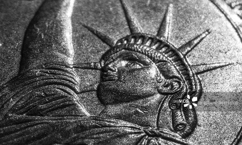 带有自由女神像设计的1美元硬币图片素材