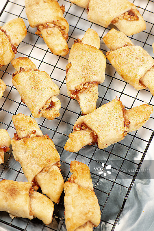 冷却架上的饼干特写，澳大利亚昆士兰州布里斯班图片素材