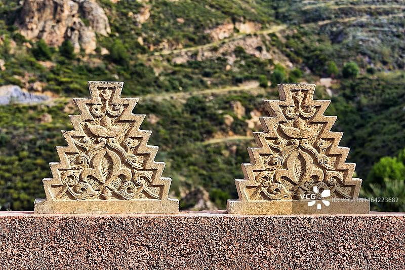 墙上的装饰,阿拉伯图案,摩尔式建筑风格,卡布雷拉农舍,卡布雷拉山,阿尔梅里亚,安达卢西亚,西班牙南部,西班牙图片素材