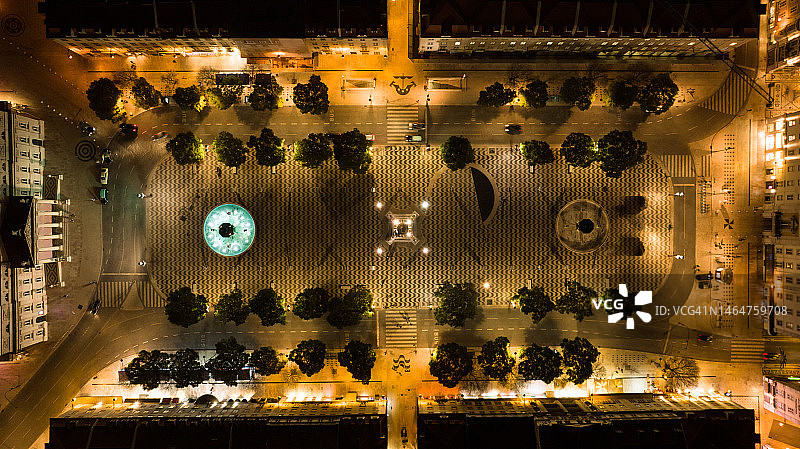 葡萄牙里斯本佩德罗四世广场（罗西奥广场）夜景航拍图片素材