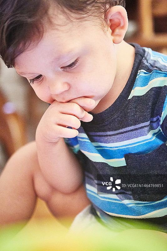 幼儿男孩图片素材