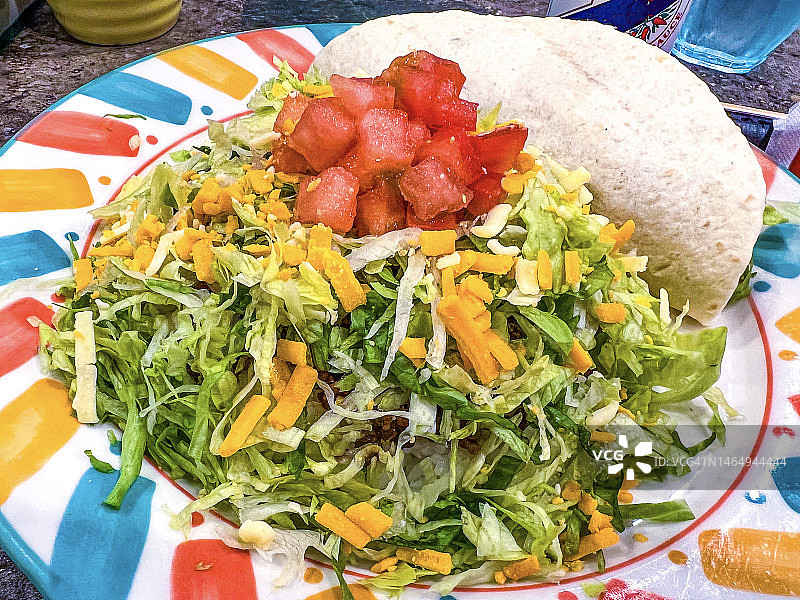 冲绳塔可饭和塔可图片素材