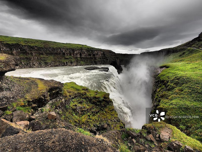 冰岛，惠塔河峡谷，黄金瀑布图片素材
