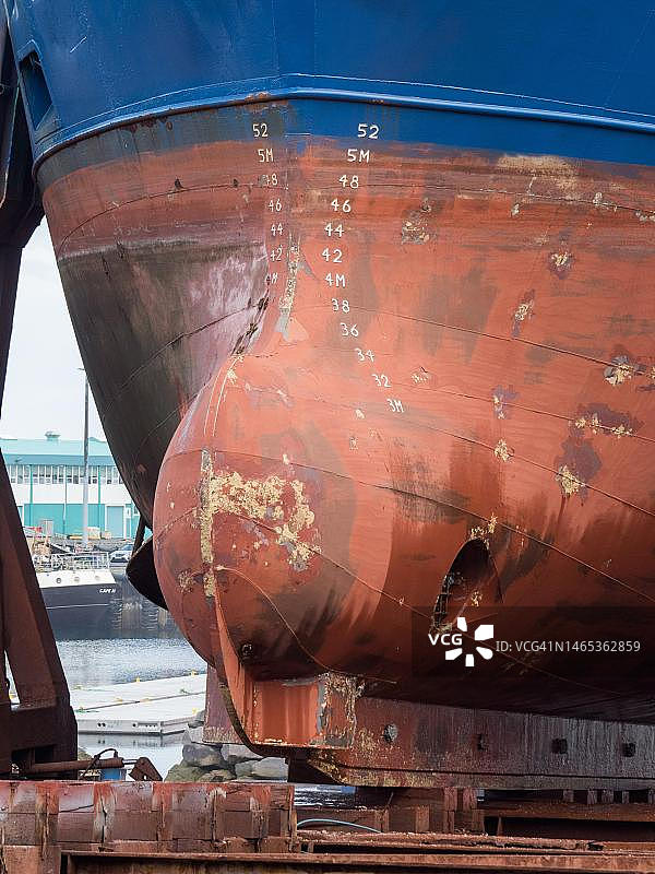 船首吃水线标志，雷克雅未克，冰岛图片素材