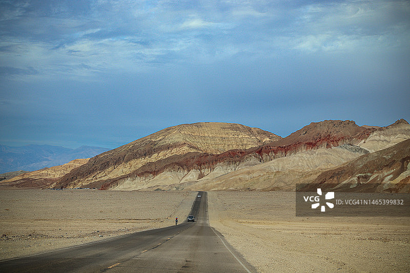 公路旅行 山谷图片素材