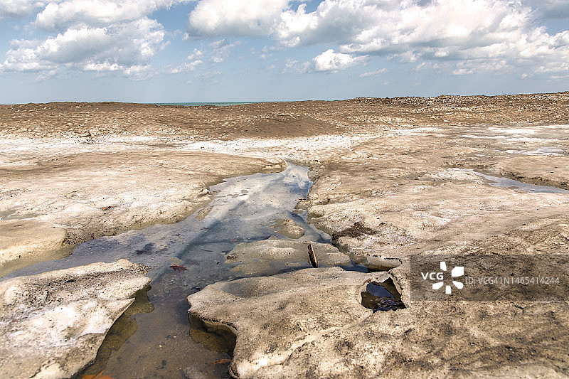 春日La的融雪图片素材
