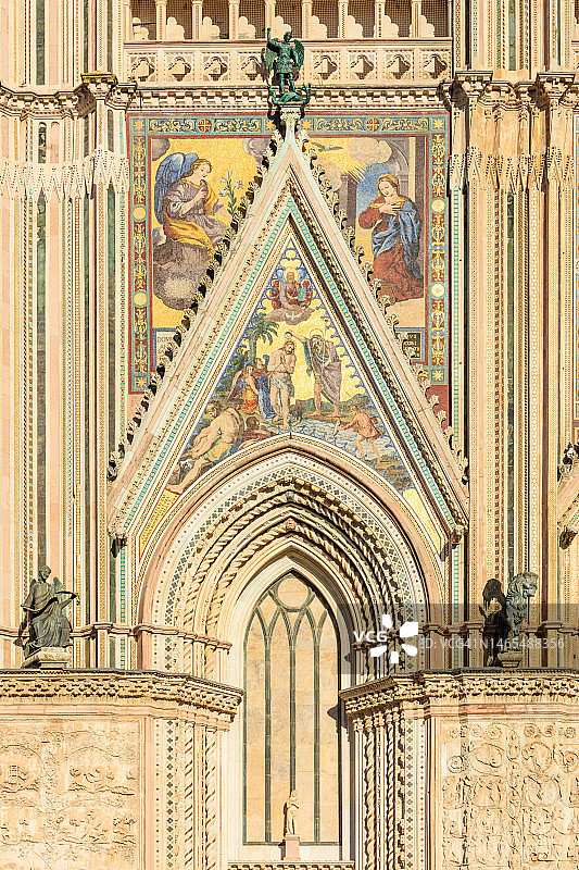 意大利奥尔维耶托大教堂图片素材