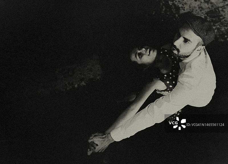 夜店里的舞者图片素材