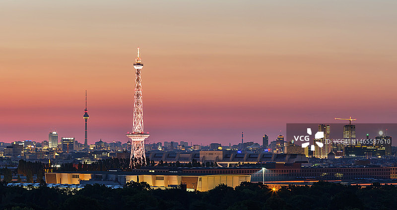 柏林天际线日出图片素材