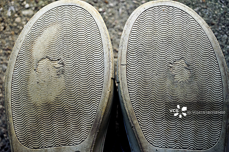 磨损的鞋底图片素材