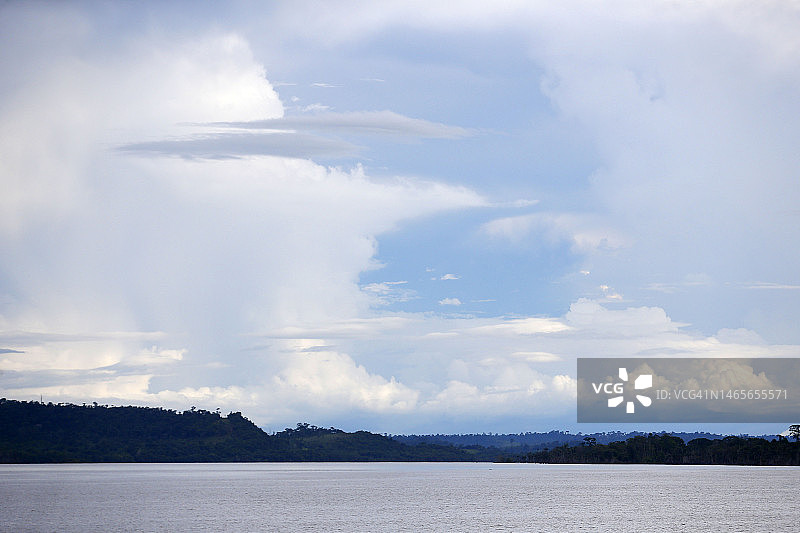 巴西亚马逊河流森林景观图片素材