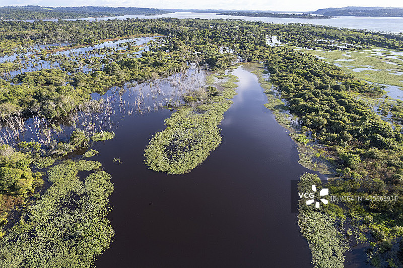 欣古河-亚马逊河流巴西岛屿航拍图片素材