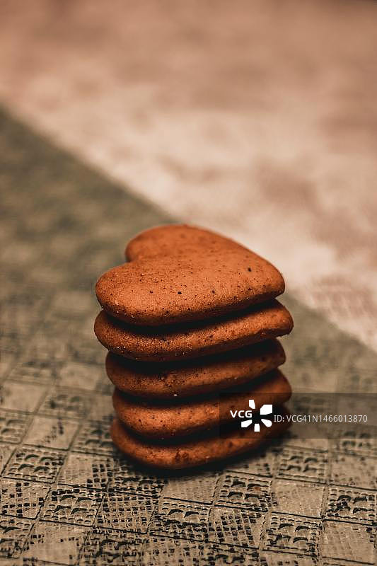 冷却架上的曲奇饼干特写，印度尼西亚图片素材