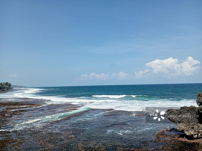 印度尼西亚，天空映衬下的海景图片素材