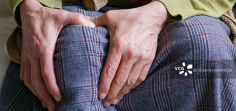 膝盖疼痛图片素材