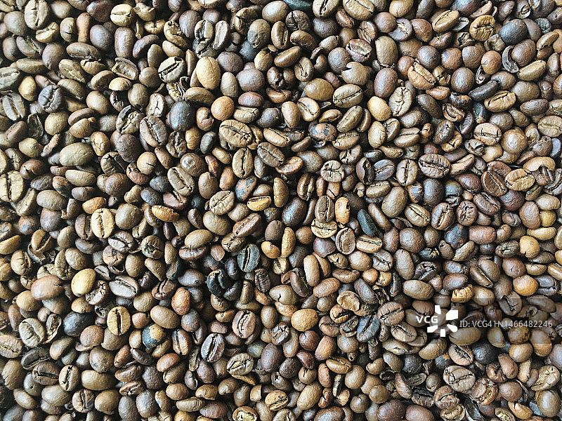 烘焙咖啡豆的特写镜头图片素材