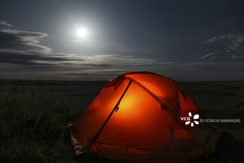 景观上的帐篷图片素材