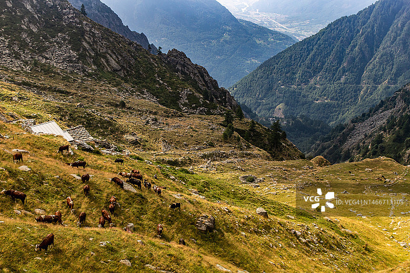意大利奥斯塔山谷利利亚内斯山区风光图片素材
