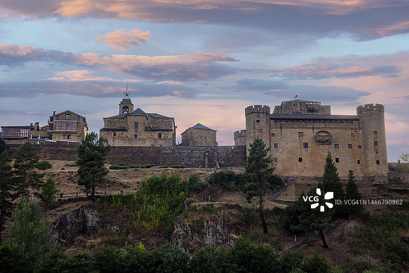 萨莫拉省普埃布拉德萨纳夫里亚，西班牙图片素材