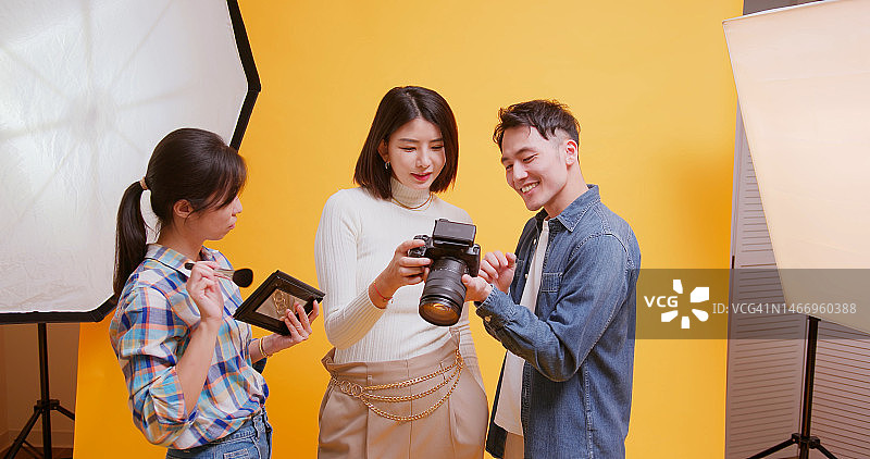 影棚拍摄照片图片素材