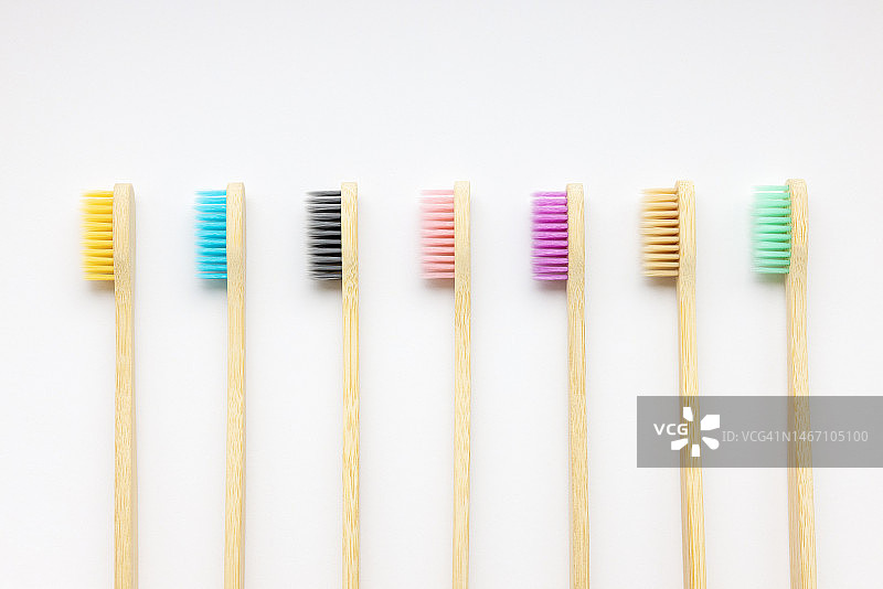 彩色牙刷图片素材