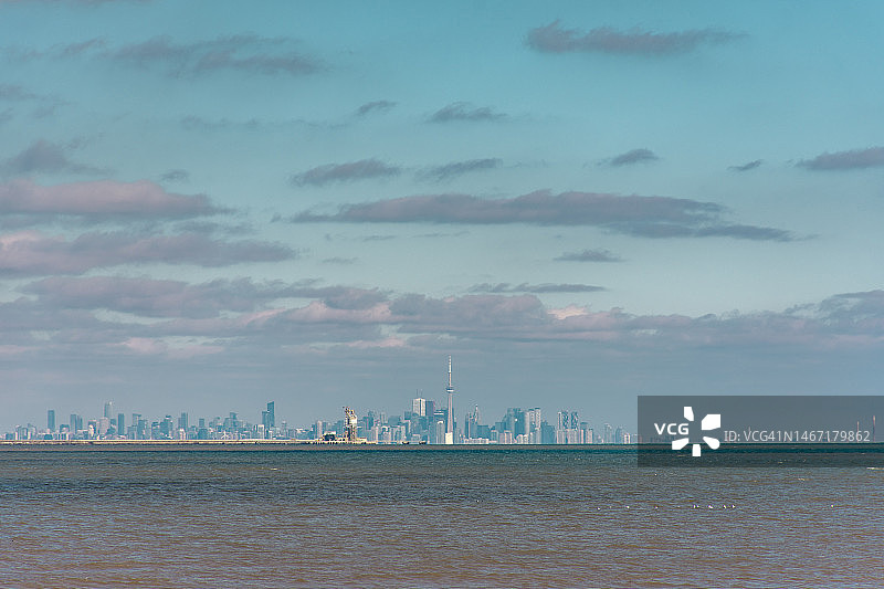 远眺多伦多天际线图片素材