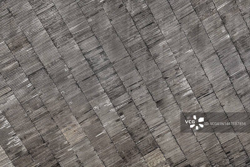 以不寻常的方式排列的砖墙图片素材