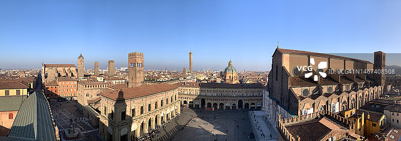 意大利博洛尼亚马乔雷广场风光图片素材