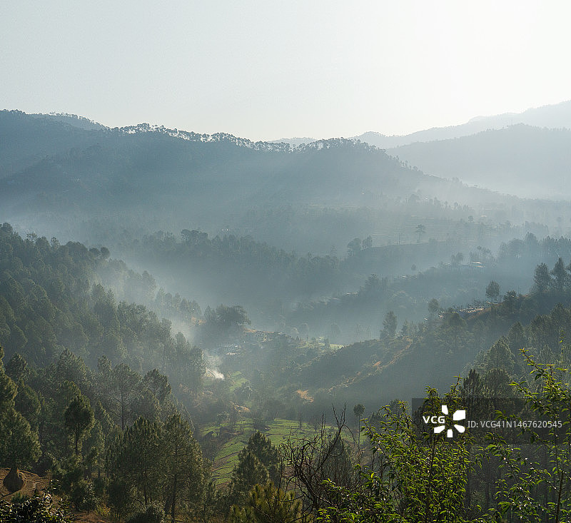 美丽的考萨尼村庄图片素材