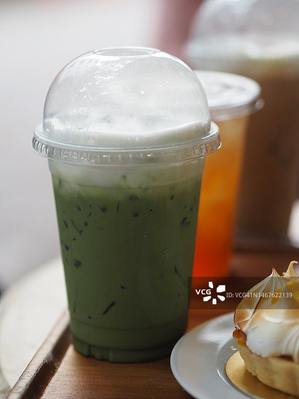 冰绿茶拿铁（塑料杯）图片素材