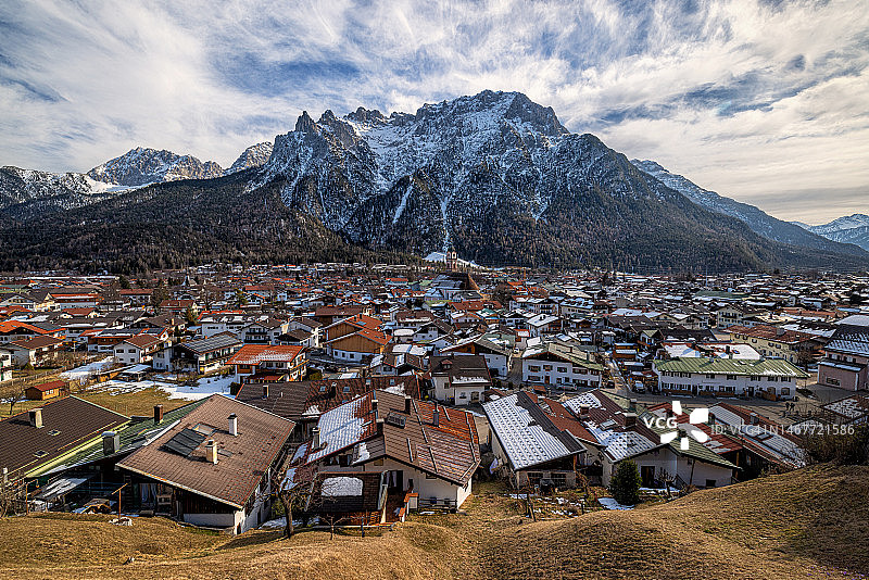 米滕瓦尔德的冬季城市风光图片素材
