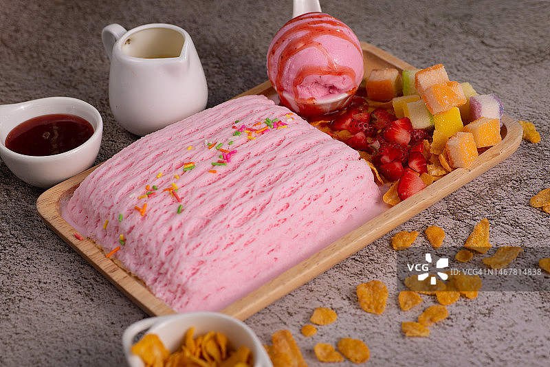 雪花冰淇淋图片素材