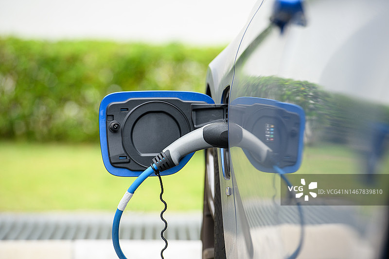 电动汽车充电图片素材