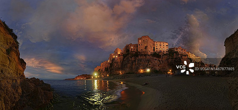 意大利特罗佩亚海滩日落全景图片素材