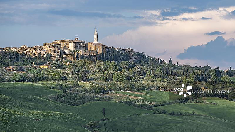 意大利托斯卡纳锡耶纳省：皮恩扎和奥尔恰谷风光图片素材
