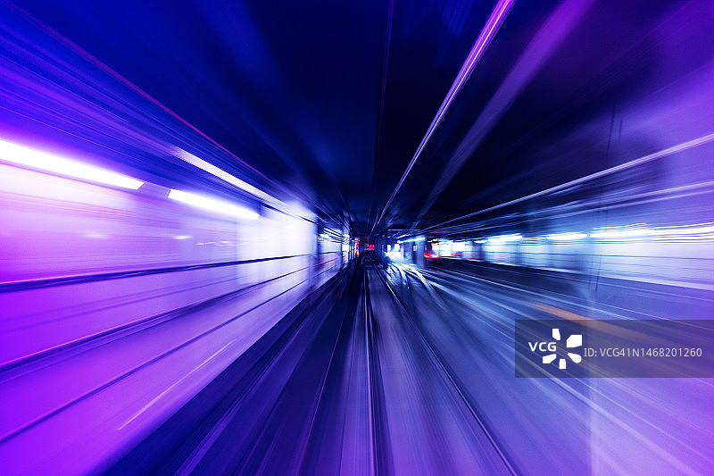 地铁隧道长曝光图片素材