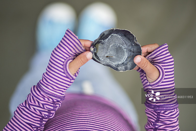 夏季海滩度假家庭时光图片素材