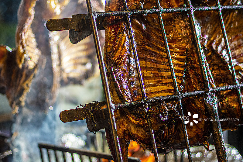 阿萨多烤肉：阿根廷传统烤肉图片素材