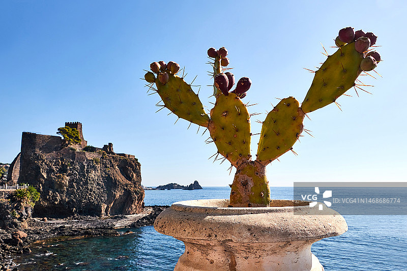 意大利西西里岛阿奇卡斯特洛海景图片素材