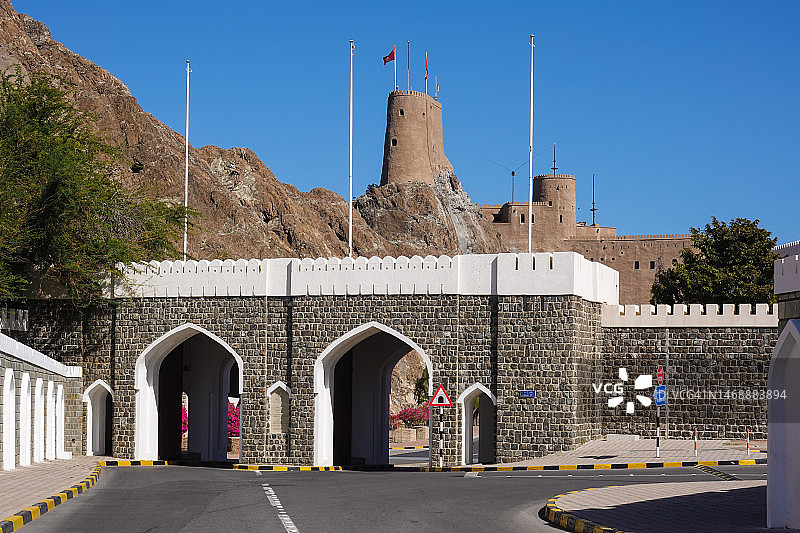 马斯喀特，马赛卜门和米拉尼堡图片素材