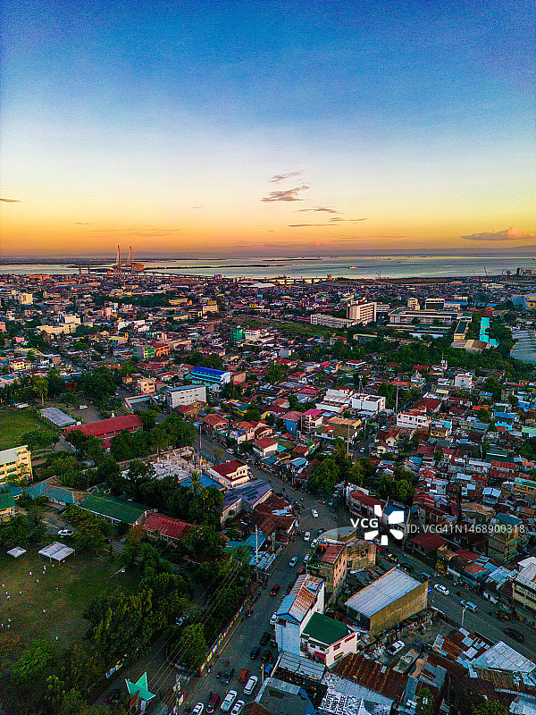 宿务-科尔多瓦大桥，菲律宾宿务市图片素材
