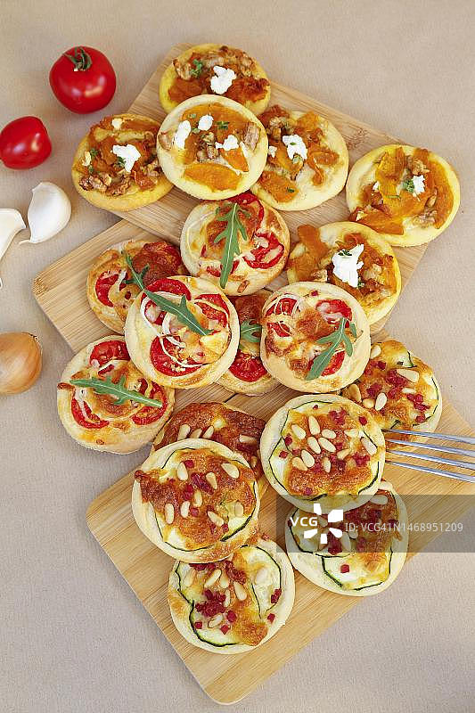 施瓦本迷你迪内特美食图片素材