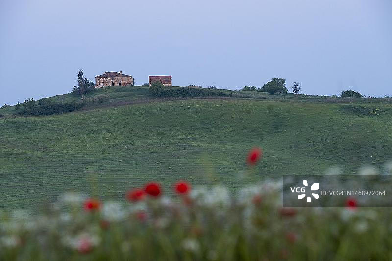 意大利托斯卡纳锡耶纳山区老建筑图片素材