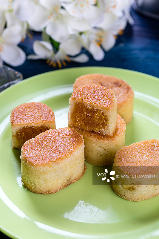 菠萝蛋糕图片素材