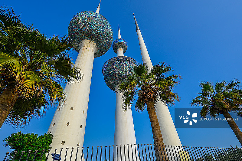 科威特科威特城的标志性科威特塔图片素材