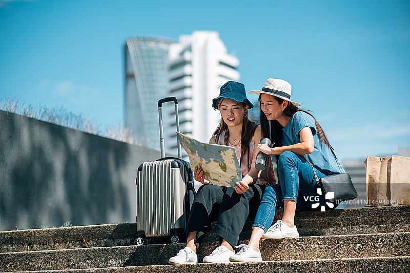 一起探索世界图片素材