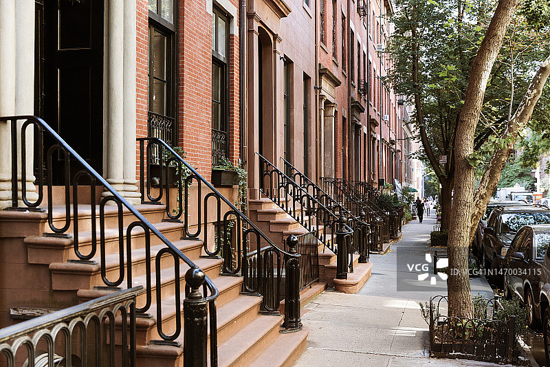 美国纽约西村的棕色砂石住宅图片素材