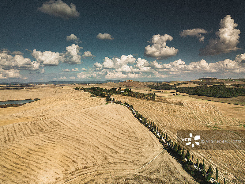 夏季托斯卡纳航拍景色图片素材