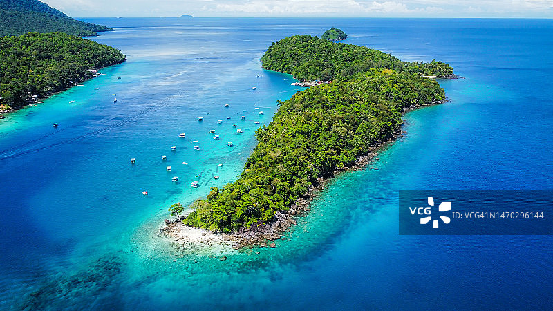 印度尼西亚岛屿鸟瞰图片素材