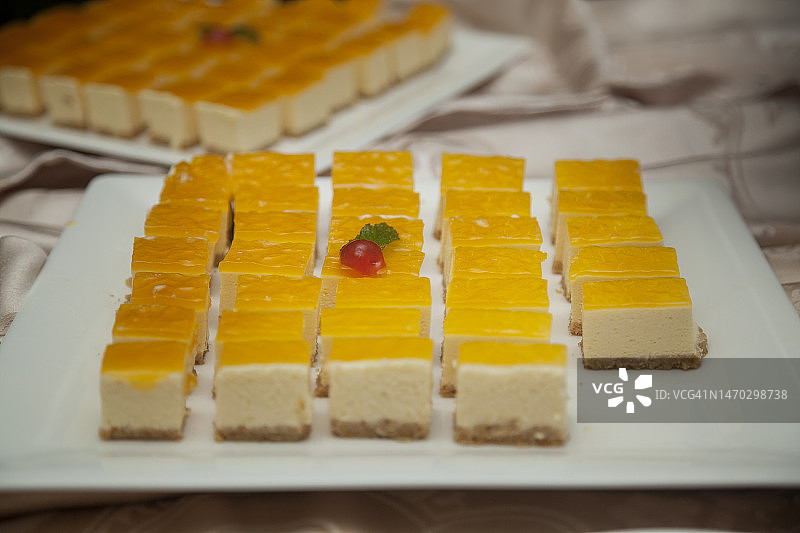 盘中的甜点特写，毛里求斯岛图片素材